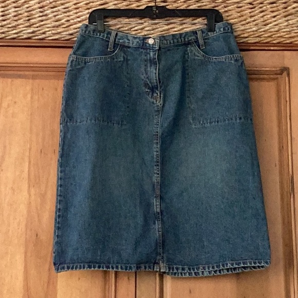 🦋NWOT Faded Glory Just So Fun Size 14 Denim Skirt Wardrobe Closet Must Have 🦋 - Picture 3 of 10